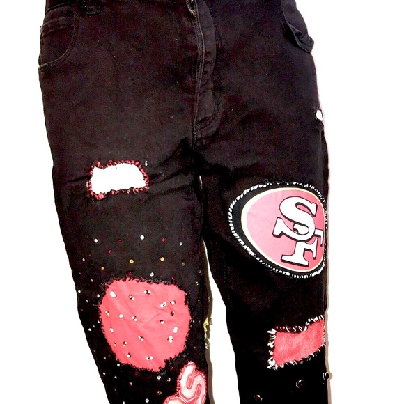 Women’s UPCYCLED HAND CRAFTED 49ers Themed Black Jeans TAHARI Sz 14P - Picture 8 of 15